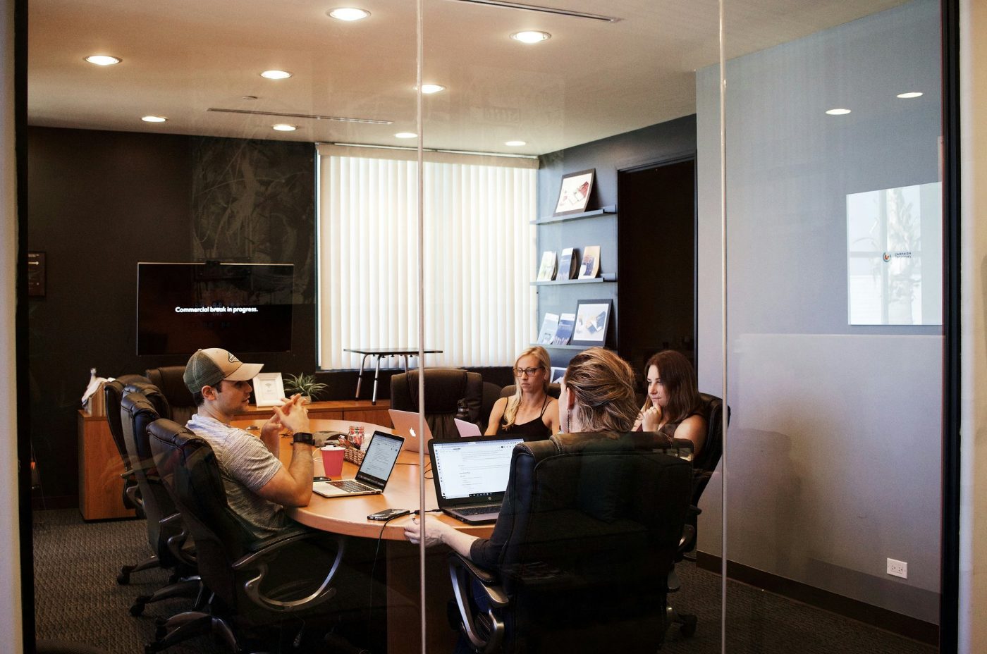 A team meeting in an office